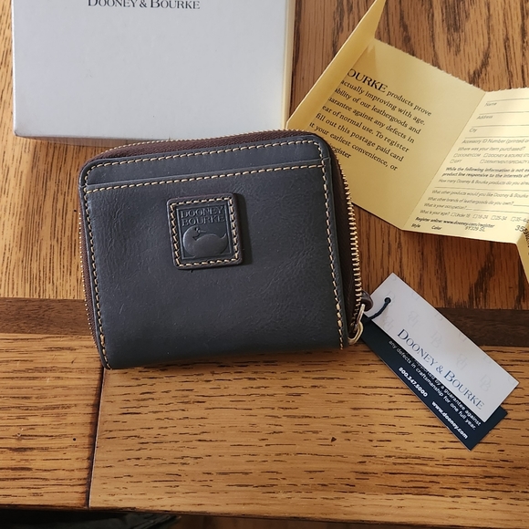 Dooney and Bourke Wallet - Picture 2 of 3